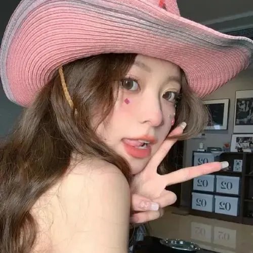 女孩和蜘蛛